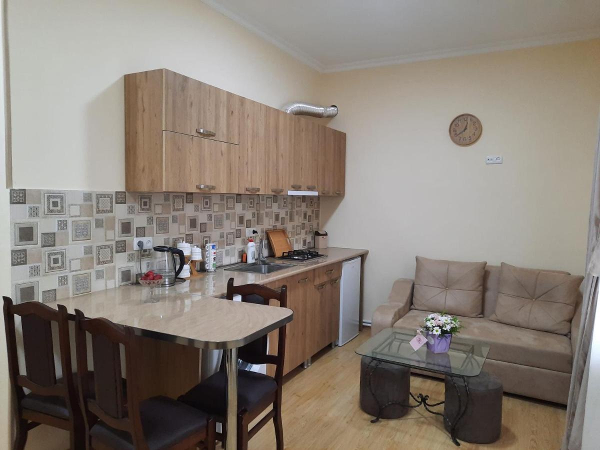 Guest House Bochora Боржомі Екстер'єр фото